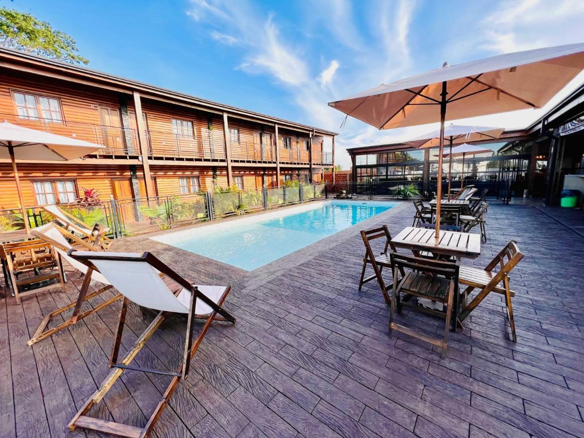 Alma Pura Hotel Puerto Iguazú Exteriör bild